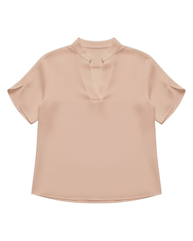 Short-sleeved top with V-neck and loose cut