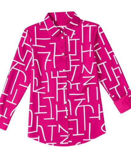 Women's blouse with pattern and button placket