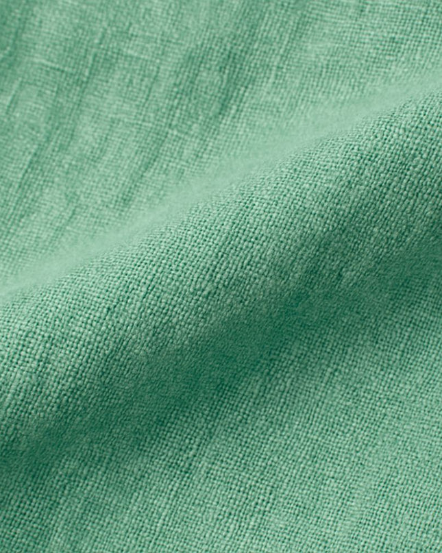 Straight-cut trousers with an elastic waistband and a simple design